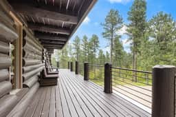 Lazy Elk Lodge