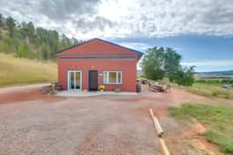 Black Hills Tiny Resort Mountain Side