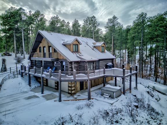 Lazy Elk Lodge